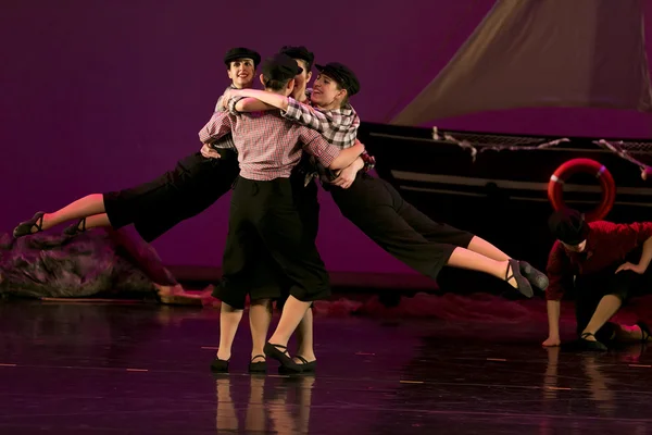 Unidentified dancers of dance school during performances ballet — Stock Photo, Image