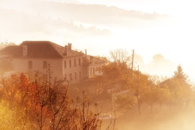 sis Zagorochoria, Epirus Yunanistan ile erken sonbahar sahne kadar 