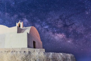 Samanyolu Santorini Adası Yunanistan üzerinden. Resim ile çekilen 