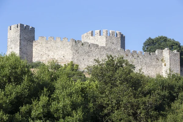 Beautiful old fortress against the blue sky — Stock Photo, Image