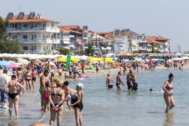  Yunanistan Katerini plaj manzarası. İnsanlar taze tadını çıkarın.