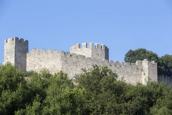 Beautiful old fortress against the blue sky — Stock Photo, Image