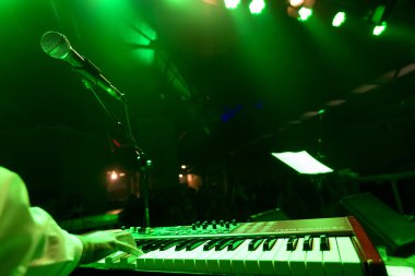 Kapanış Partisi Souled Out (grup) canlı performans 56 Thessal