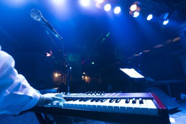 Kapanış Partisi Souled Out (grup) canlı performans 56 Thessal