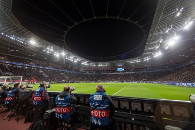  Medya ve fotoğrafçılar Uefa Şampiyonlar Ligi Oyun sırasında 