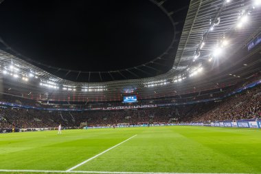 Uefa şampiyonu sırasında tam Bayarena stadyumun iç görünüm