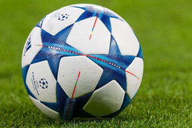 Şampiyonlar Ligi futbol topları maç daha önce