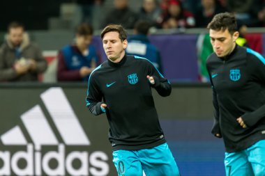 Lionel Messi  before the beginning the UEFA Champions League gam