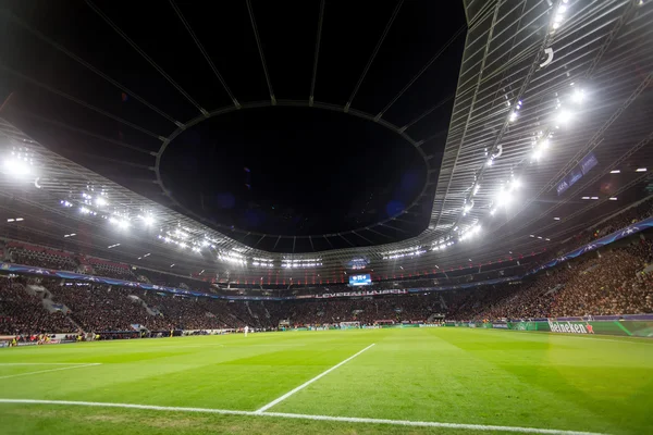 Vnitřní pohled plný stadion Bayarena během mistrovství Uefa — Stock fotografie