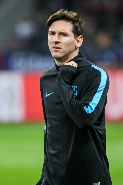 Lionel Messi στη διάρκεια του παιχνιδιού Uefa Champions League μεταξύ Bayer — Φωτογραφία Αρχείου