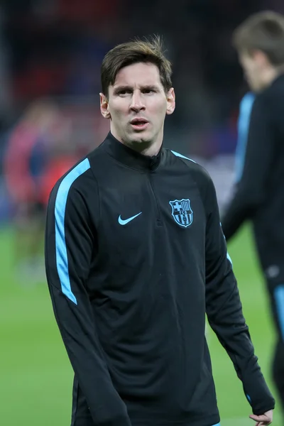 Lionel Messi στη διάρκεια του παιχνιδιού Uefa Champions League μεταξύ Bayer — Φωτογραφία Αρχείου