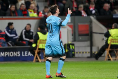 Lionel Messi Bayer arasında Uefa Şampiyonlar Ligi Oyun sırasında