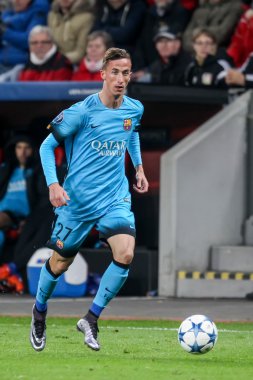 Juan Camara Bayer arasında Uefa Şampiyonlar Ligi Oyun sırasında 