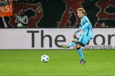 Sergi Samper Bayer arasında Uefa Şampiyonlar Ligi Oyun sırasında