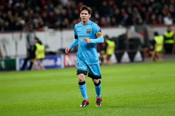 Lionel Messi alatt az Uefa Champions League játék között Bayer — Stock Fotó