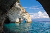 Картина, постер, плакат, фотообои "blue caves on zakynthos island in greece", артикул 93937886