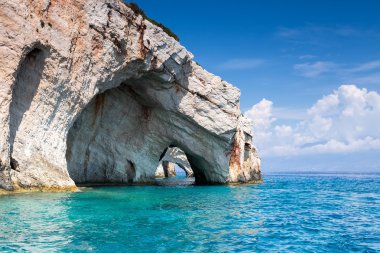 Zakynthos Adası Yunanistan'mavi mağaralar