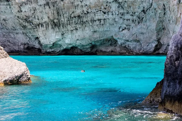 Blaue Höhlen auf der Insel Zakynthos in Griechenland — Stockfoto