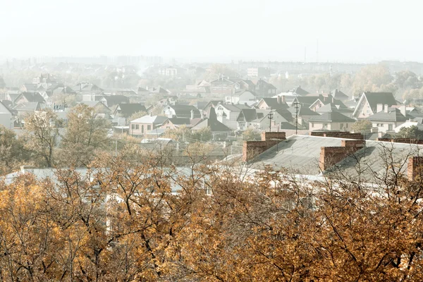 Uitzicht van de stad van Krasnodar. Gebouwen en het platform detail — Stockfoto