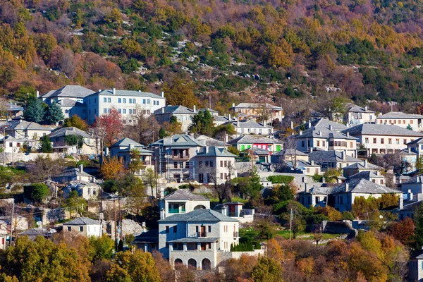 Den pittoreska byn vitsa zagori området, norra Grekland — Stockfoto