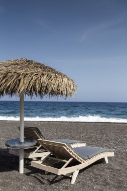 Perissa Beach Santorini Yunan Adası sunb ile üzerinde görünümü