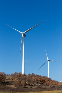 alternatif enerji üreten rüzgar türbini yakın çekim