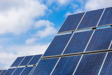 Fotovoltaik enerji üreten Alternatif Enerji Santrali