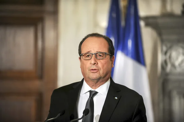 Francuski prezydent Francois Hollande Hollande podczas spotkania w — Zdjęcie stockowe