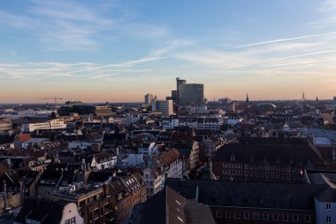 Şehir Dusseldorf havai görünümü. Kuzey Ren Vestfalya, Ger