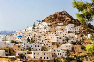 Harika manzarasını şehir binaları Ios Island, Yunanistan