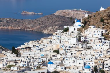 Chora şehrin havadan görünümü Ios Island, Cyclades, Ege, Yunanistan