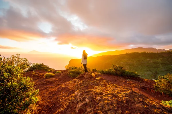 ラ ・ ゴメラ島の山の日の出 — ストック写真
