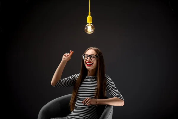 Frau mit toller Idee — Stockfoto