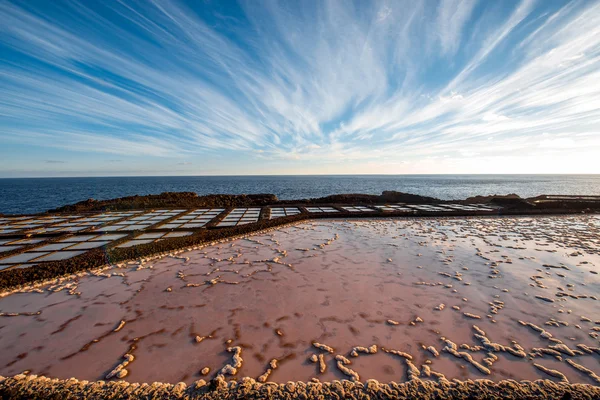 拉帕尔马岛上的盐制造 — 图库照片