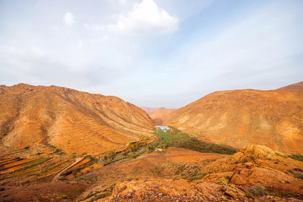 Mountain landscape at the central part of Fuerteventura island — Stock Photo, Image