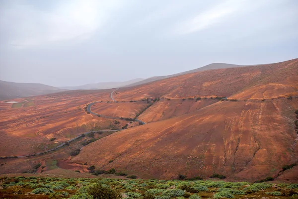 Mountain landscape at the central part of Fuerteventura island — Stock Photo, Image