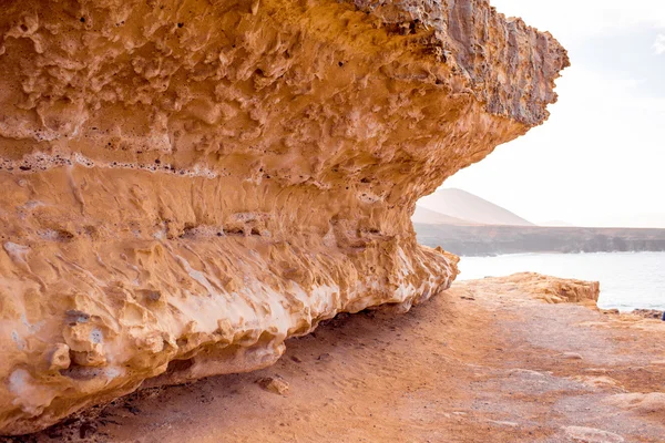 Costa em Ajuy aldeia na ilha de Fuerteventura — Fotografia de Stock