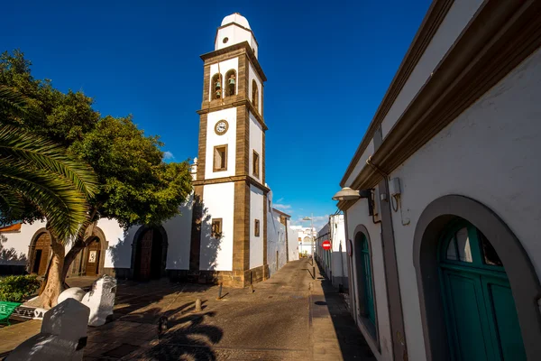 Церковь Сан-Джинес в городе Арресифе на острове Лансароте — стоковое фото