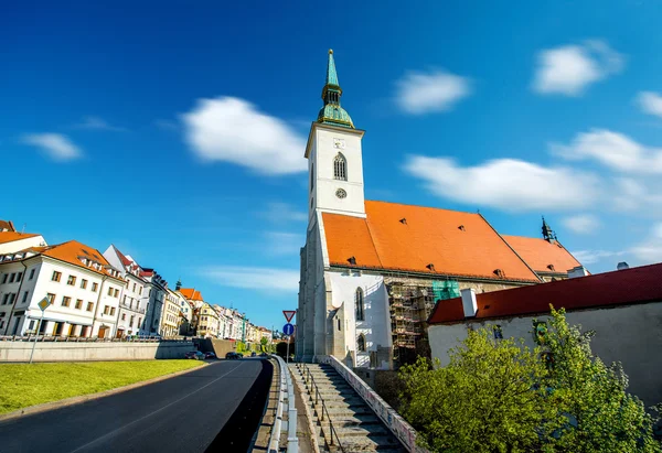 Bratislava'daki Saint Martins katedrali — Stok fotoğraf