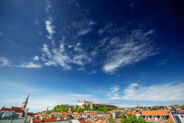 Bratislava eski şehir ve kale tepe