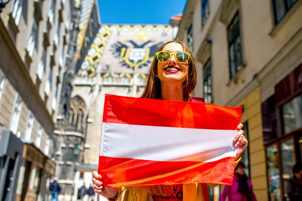 Woman traveling in Vienna — Stock Photo, Image