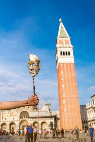 Maschera di Carnevale veneziano — Foto Stock