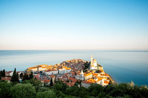 Vista de la ciudad de Piran en Eslovenia — Foto de Stock