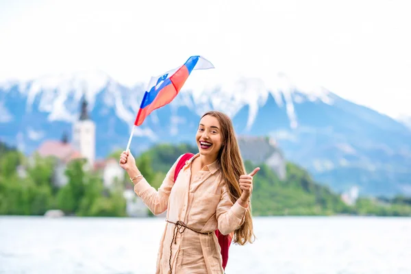 Woman traveling in Bled, Slovenia — Stock Photo, Image