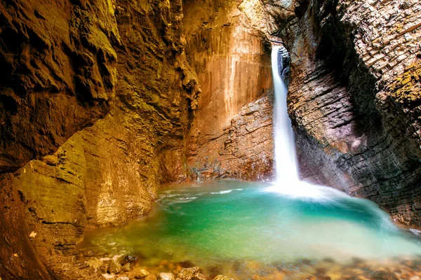 Kozjak waterval in Slovenië — Stockfoto