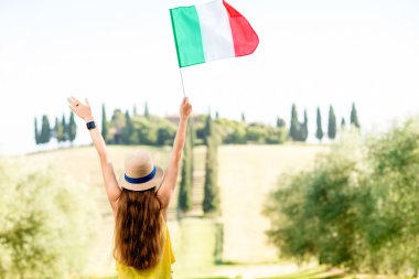 Tuscany'de seyahat kadın