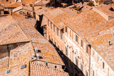 Montepulciano cityscape görünümü