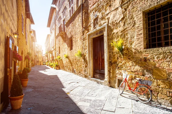 Pienza vista a la calle —  Fotos de Stock