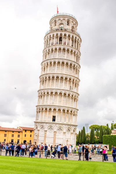 Pisa leaning tower — Stok fotoğraf