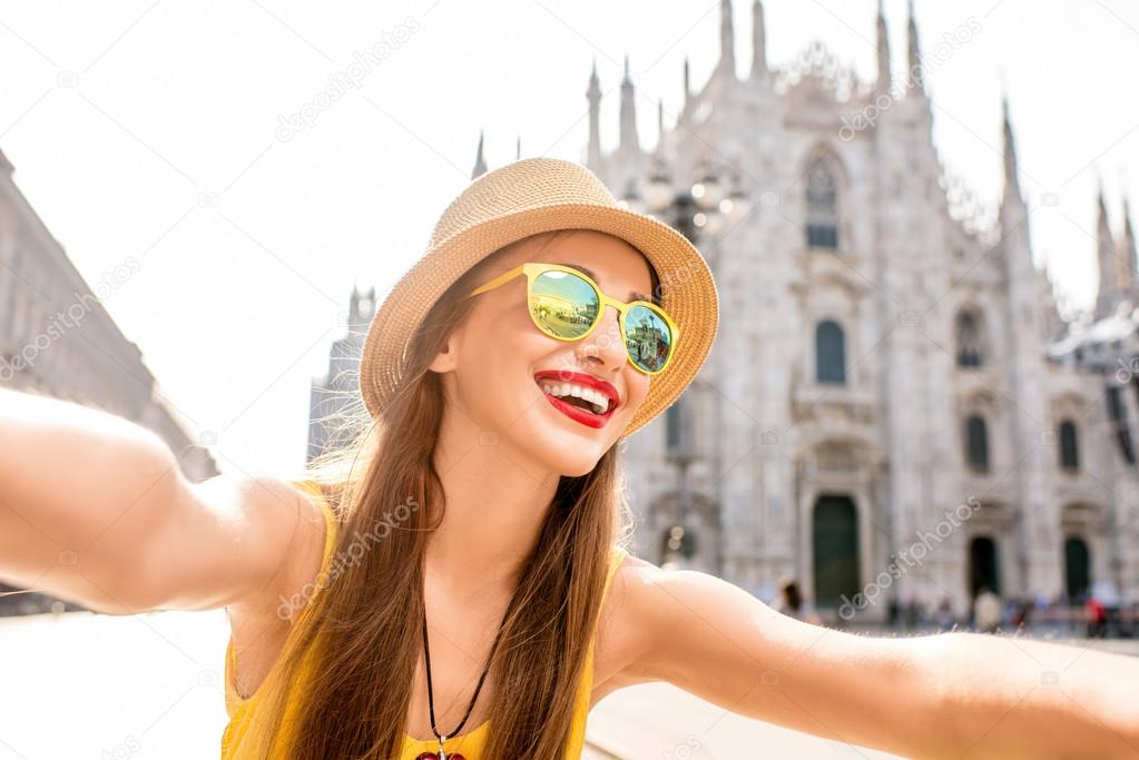 Woman traveling in Milan